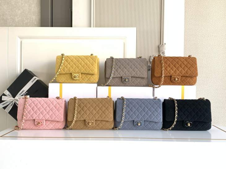 Picture of Chanel Handbags _SKUfw239841694fw